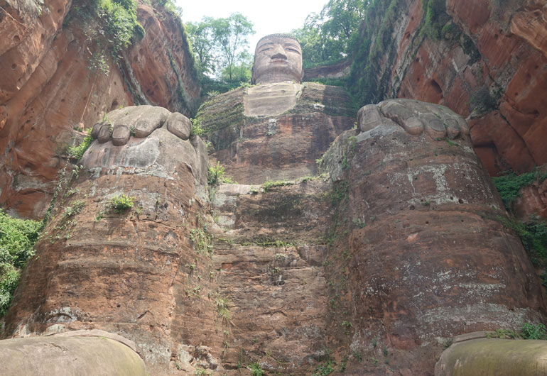 Großer Buddha von Leshan & Oriental Buddhist Theme Park